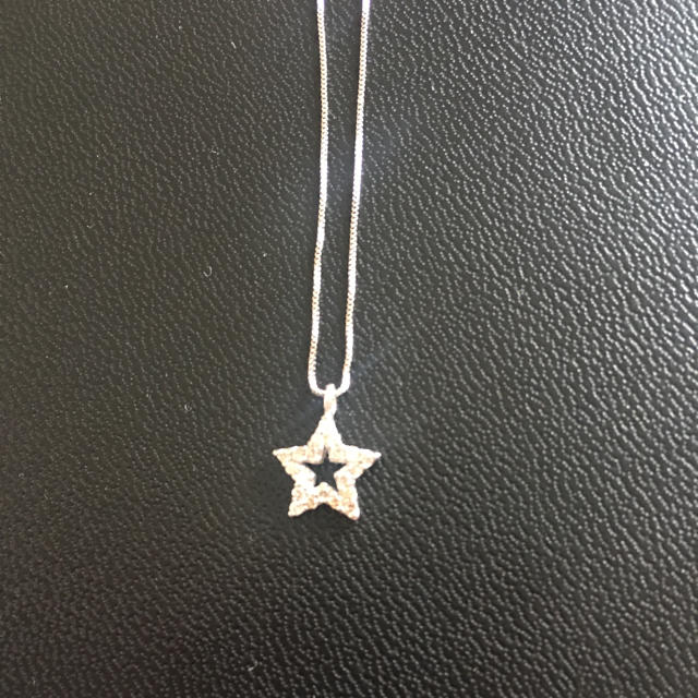 STAR JEWELRY(スタージュエリー)の星モチーフ ネックレス レディースのアクセサリー(ネックレス)の商品写真