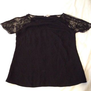 エイチアンドエム(H&M)のH&M肩レースTシャツ(Tシャツ(半袖/袖なし))