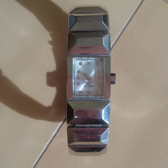 CABANE de ZUCCa(カバンドズッカ)の【お値下げ】CABANE de ZUCCaのスタッズ時計「ICE SABER」 レディースのファッション小物(腕時計)の商品写真
