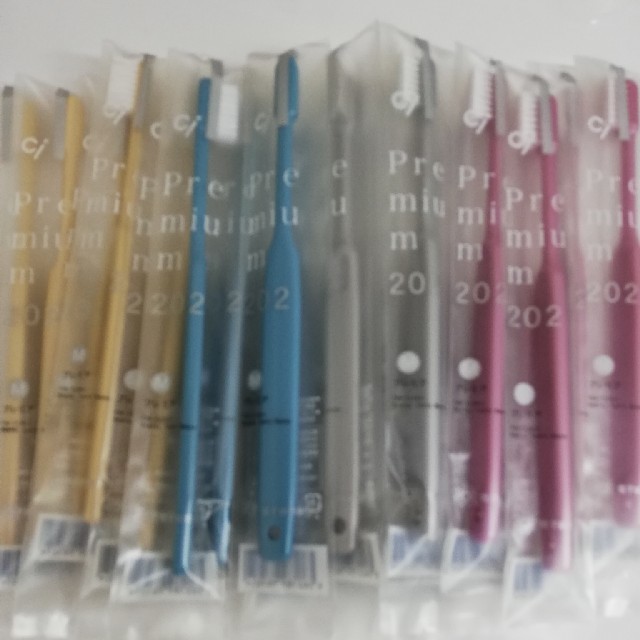 40本セット 歯科専売 歯ブラシ Ci202 プレミア 日本製の通販 by さくらんぼ｜ラクマ