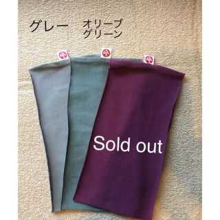 ルルレモン(lululemon)のマンドゥカ  ヘアバンド 1枚 日本未発売 ☆新品未使用☆(ヨガ)