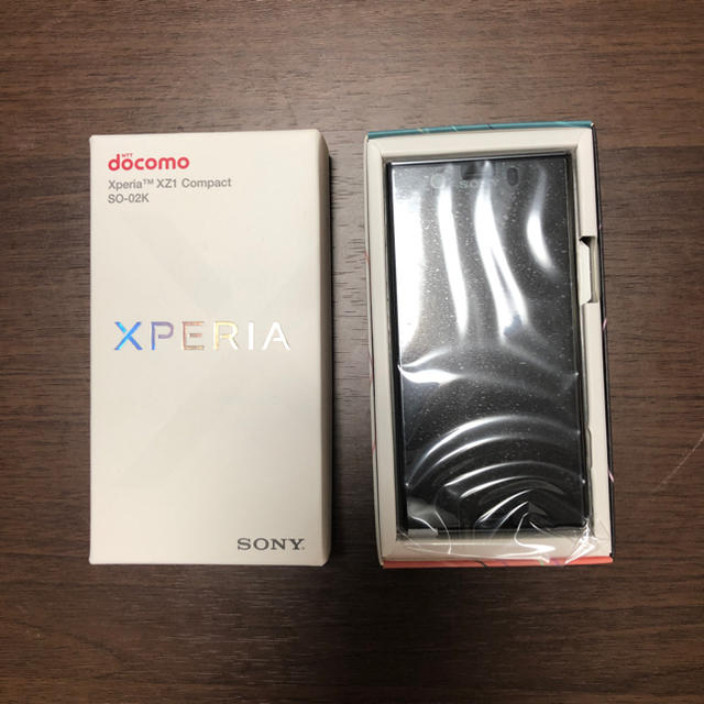 Xperia XZ1 Compact SO-02k 新品 1