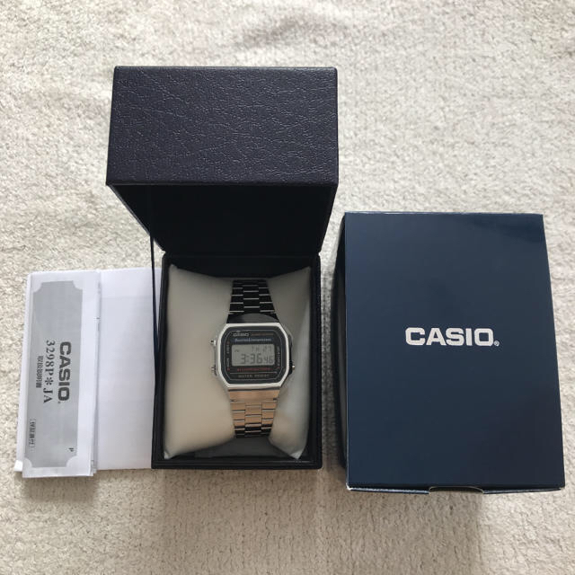 CASIO(カシオ)の新品 CASIO カシオ 腕時計 デジタルウォッチ A-168WA-1 シルバー メンズの時計(腕時計(デジタル))の商品写真