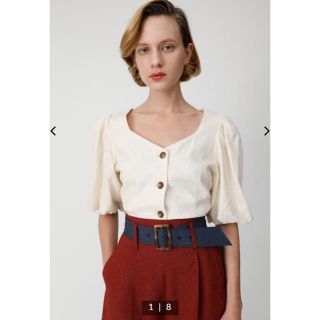 マウジー(moussy)の今期デザイン 新品未使用タグ付きのPUFF SLEEVE TUCK BLOUSE(シャツ/ブラウス(半袖/袖なし))