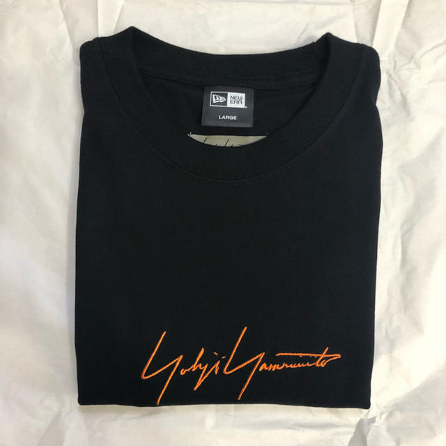 Yohji Yamamoto(ヨウジヤマモト)のYohji Yamamoto ニューエラ SS19  ブラック × オレンジ メンズのトップス(Tシャツ/カットソー(半袖/袖なし))の商品写真