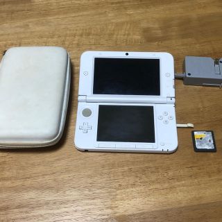 ニンテンドー3DS(ニンテンドー3DS)のニンテンドー3DS  ソフト付き(携帯用ゲーム機本体)