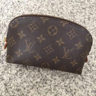 ルイヴィトン(LOUIS VUITTON)のヴィトンVuittonモノグラムポーチ(ポーチ)