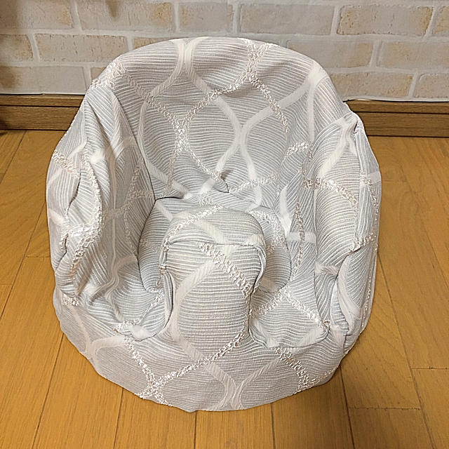 Bumbo(バンボ)のハンドメイド♡バンボカバー(グレー波模様①) キッズ/ベビー/マタニティの授乳/お食事用品(その他)の商品写真