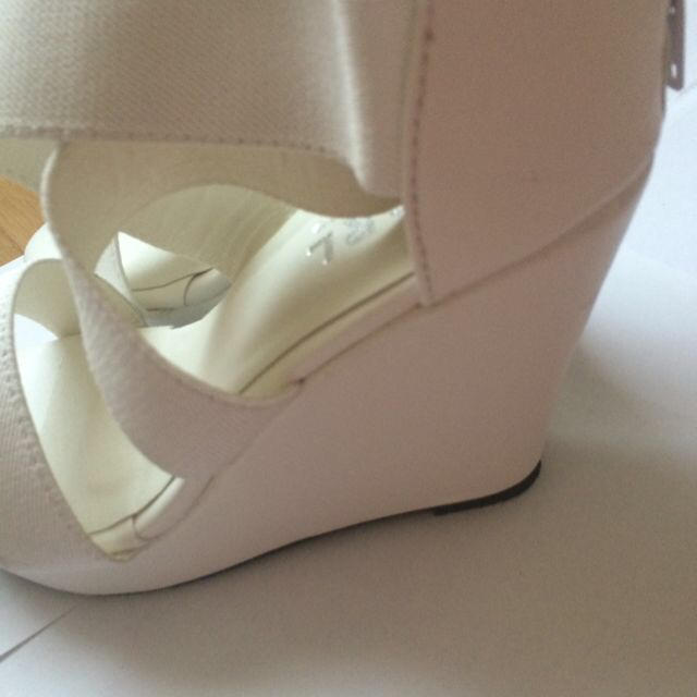 GRL(グレイル)のホワイト♡サンダル レディースの靴/シューズ(サンダル)の商品写真