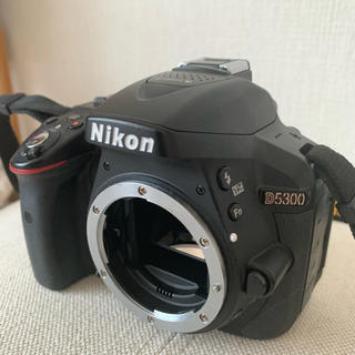 ニコン(Nikon)のNikon  d5300 ダブルズームキット 単焦点レンズ付き(デジタル一眼)