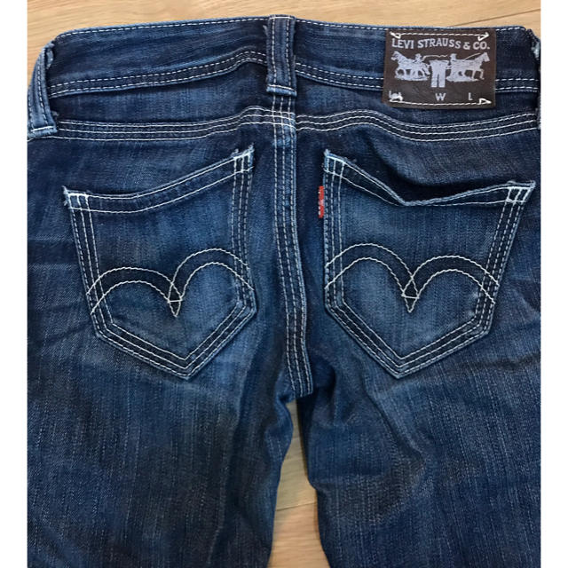 Levi's(リーバイス)のリーバイス レディースのパンツ(デニム/ジーンズ)の商品写真