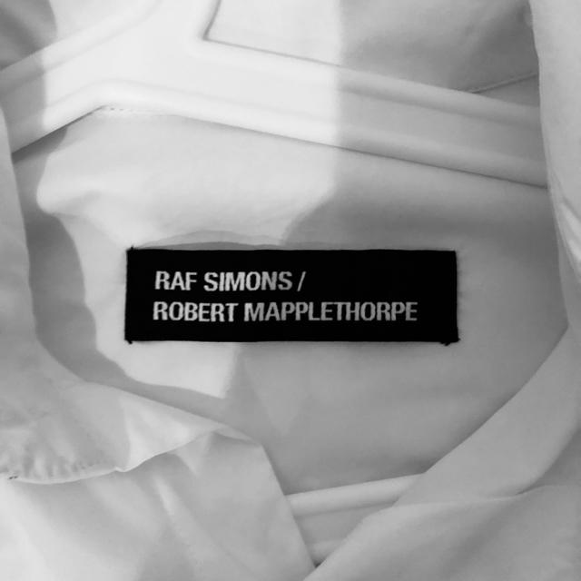 RAF SIMONS(ラフシモンズ)のRAFSIMONS ロバートメープルソープ シャツ メンズのトップス(シャツ)の商品写真