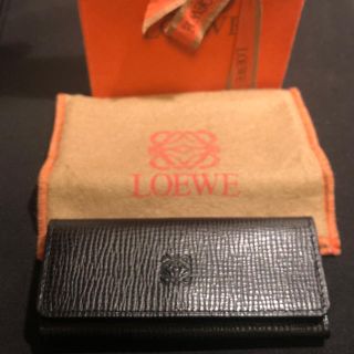 ロエベ(LOEWE)のLOEWE キーケース 4連 黒 (キーケース)