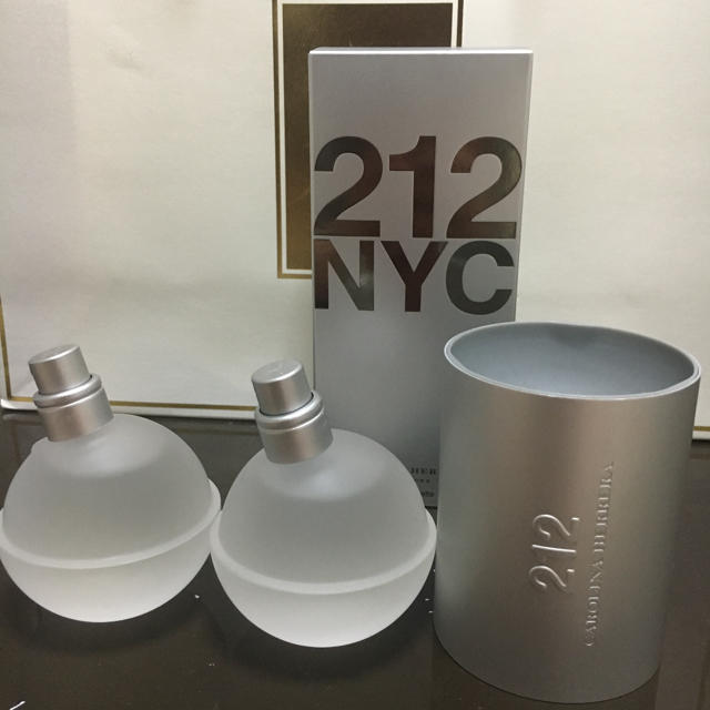 CAROLINA HERRERA - キャロライナ ヘレラ 212 100mlの通販 by YQshop