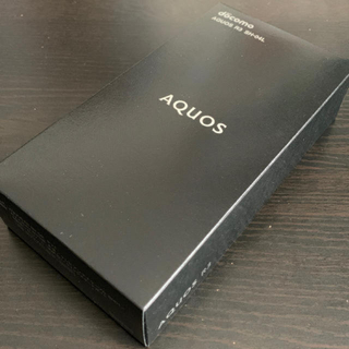 シャープ(SHARP)のAQUOS R3 SH-04L Premium Black(スマートフォン本体)