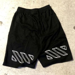 新品☆　ショートパンツ　ボーダー　黒　2XL(ショートパンツ)