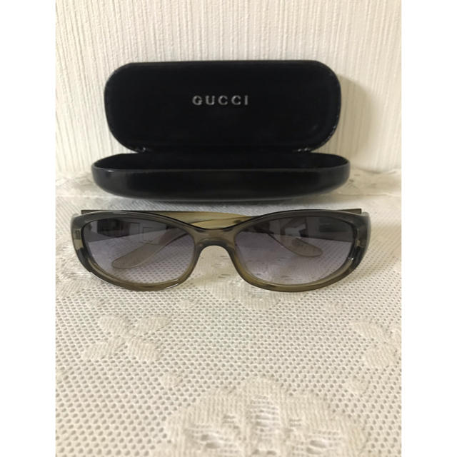 Gucci(グッチ)のSIMORITO様 専用♡ グッチ サングラス グラデーション 男女兼用 レディースのファッション小物(サングラス/メガネ)の商品写真