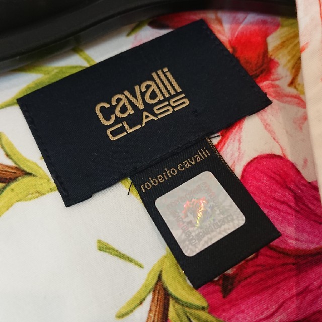 【roberto cavalli】可憐な花柄ワンピース 2