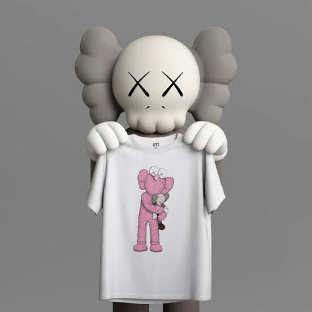 UNIQLO(ユニクロ)のTシャツ　カウズ　極希少　UT 　ピンク　XL　KAWS UNIQLO ユニクロ メンズのトップス(Tシャツ/カットソー(半袖/袖なし))の商品写真