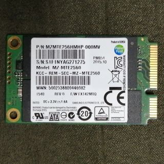 サムスン(SAMSUNG)のSamsung　mSATA 256G 512MBキャッシュ(PCパーツ)