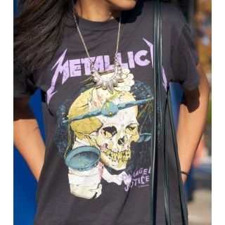 ナイキ(NIKE)のお値下げ メタリカ Rock Tシャツ METALLICA バンドTEE 新品(Tシャツ/カットソー(半袖/袖なし))