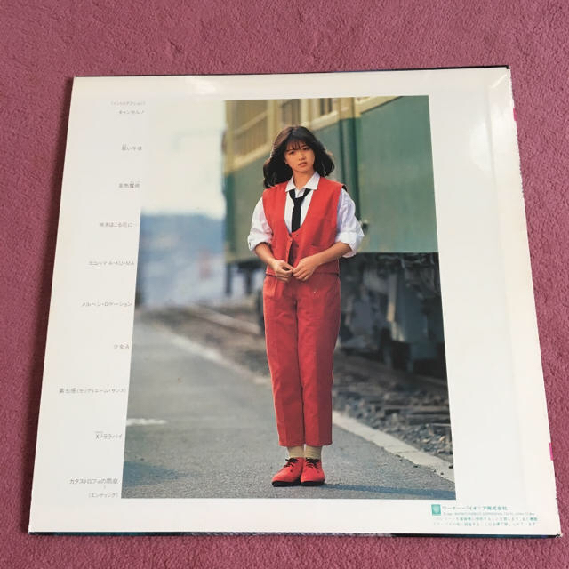 LPレコード/ 中森明菜/ バリエーション/ 変奏曲 エンタメ/ホビーのエンタメ その他(その他)の商品写真