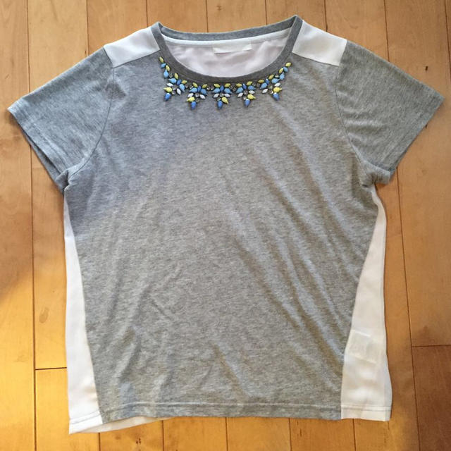 JEANASIS(ジーナシス)のJEANASIS♡ビジューTシャツ レディースのトップス(Tシャツ(半袖/袖なし))の商品写真