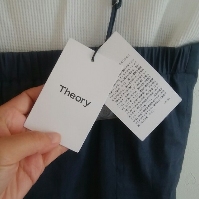 theory(セオリー)のtheory　タグ付きワンピース レディースのワンピース(ロングワンピース/マキシワンピース)の商品写真