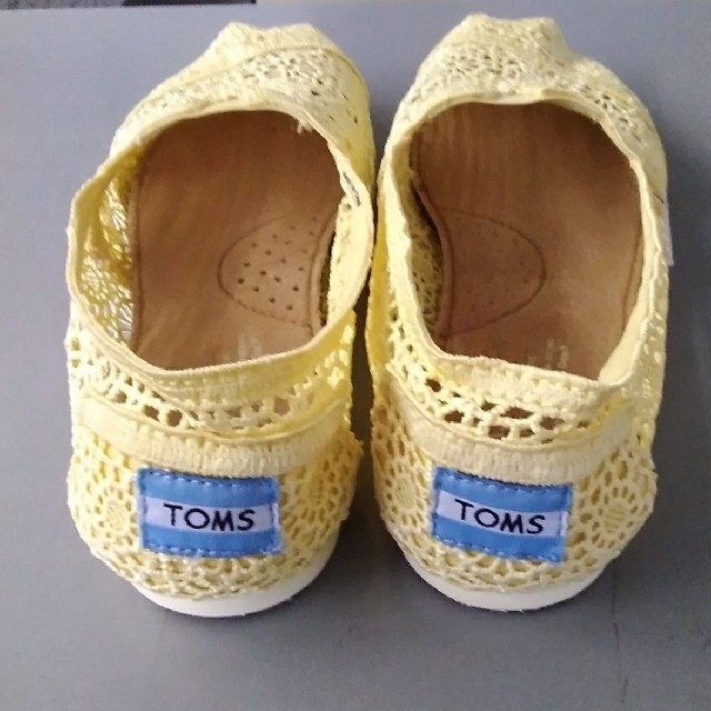 TOMS(トムズ)のTOMS　スリッポン レディースの靴/シューズ(スリッポン/モカシン)の商品写真