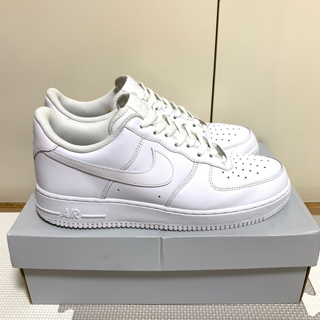 NIKE(ナイキ)のNIKE AIR FORCE 1 メンズの靴/シューズ(スニーカー)の商品写真