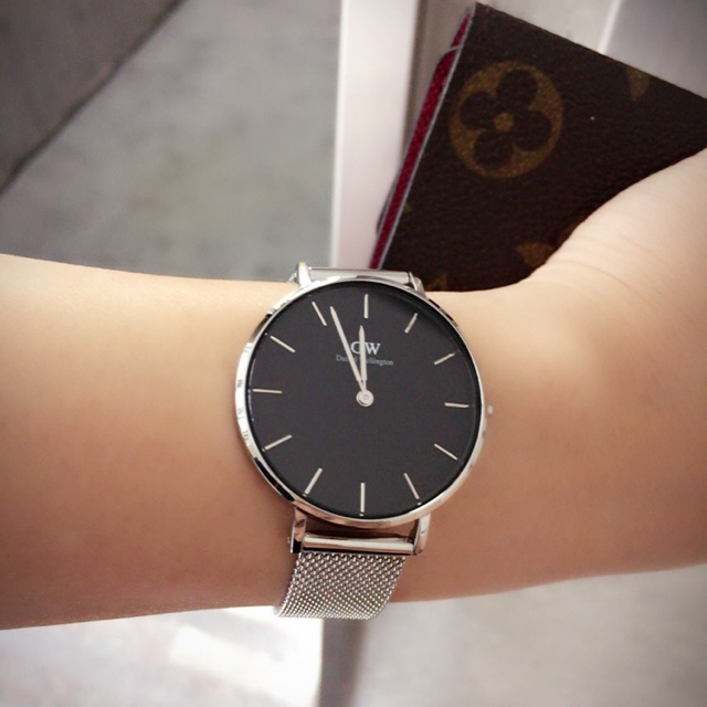 Daniel Wellington(ダニエルウェリントン)のDWシルバー 時計 レディースのファッション小物(腕時計)の商品写真