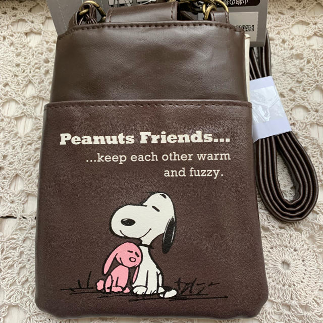 SNOOPY(スヌーピー)の《新品 タグ付き》スヌーピー＆ラビット マルチポーチ レディースのファッション小物(ポーチ)の商品写真