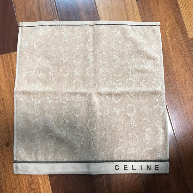 celine(セリーヌ)のCELINE ハンカチ、タオル  インテリア/住まい/日用品の日用品/生活雑貨/旅行(タオル/バス用品)の商品写真