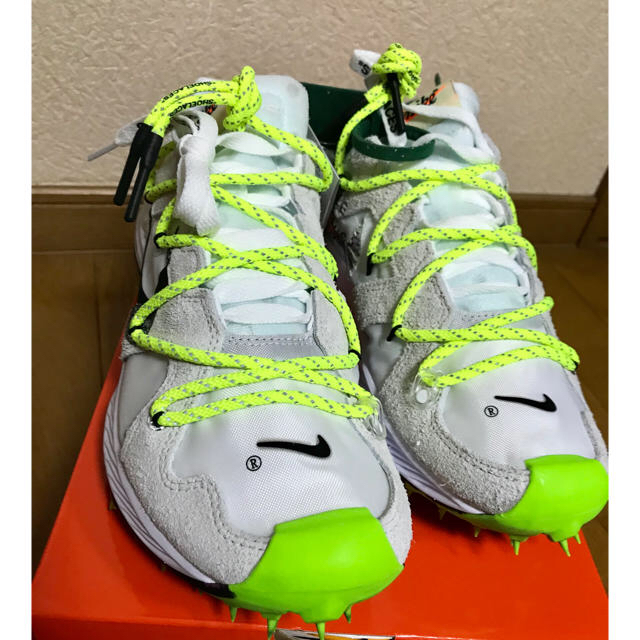 NIKE(ナイキ)のOFF-WHITE × NIKE AIR ZOOM TERRA KIGER 5 レディースの靴/シューズ(スニーカー)の商品写真