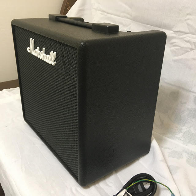 2021年5月Marshall CODE25 ＋ プログラマブル・フットコントローラー