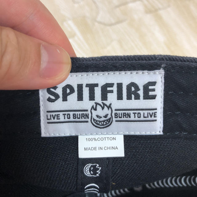 THRASHER(スラッシャー)のSpitfire cap メンズの帽子(キャップ)の商品写真