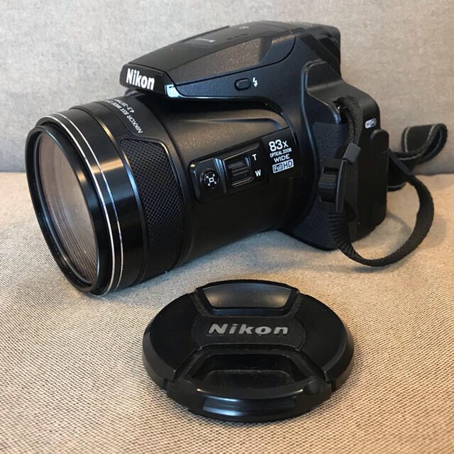 NIKON P900