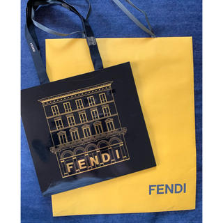 フェンディ(FENDI)のFENDI フェンディ ショッピングバッグ 紙袋 中小2個セット(ショップ袋)