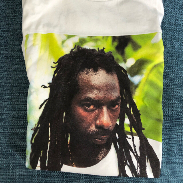 Supreme(シュプリーム)のそらおさん専用  Buju Banton Tee レディースのトップス(Tシャツ(半袖/袖なし))の商品写真