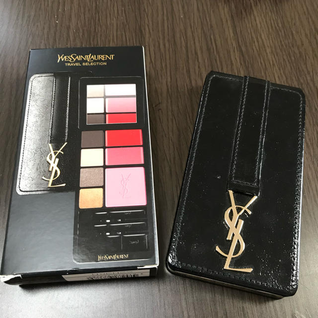 Yves Saint Laurent Beaute(イヴサンローランボーテ)のYSL メイクパレット コスメ/美容のキット/セット(コフレ/メイクアップセット)の商品写真