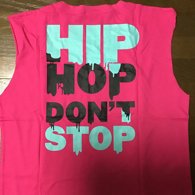 Zumba(ズンバ)のズンバTシャツショッキングピンク袖なしタンクトップ レディースのトップス(Tシャツ(半袖/袖なし))の商品写真