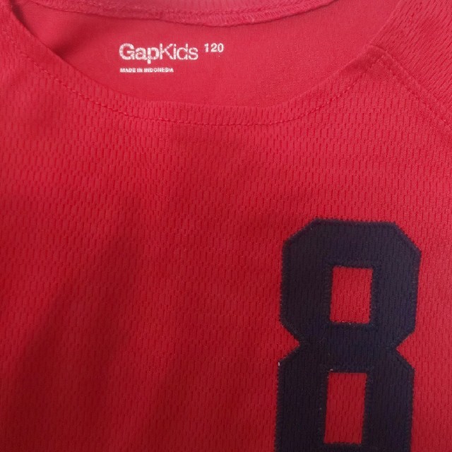GAP Kids(ギャップキッズ)のgap 120 赤 タンクトップ ドライ キッズ/ベビー/マタニティのキッズ服男の子用(90cm~)(Tシャツ/カットソー)の商品写真