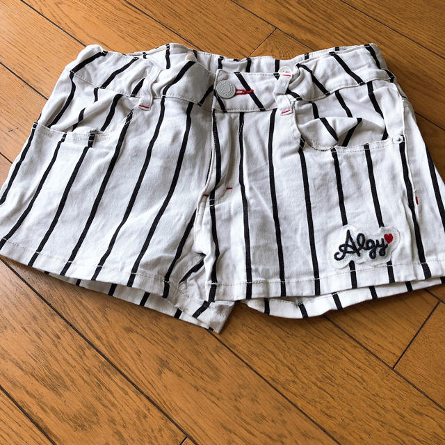 ALGY ストライプ ショートパンツ 160 キッズ/ベビー/マタニティのキッズ服女の子用(90cm~)(パンツ/スパッツ)の商品写真