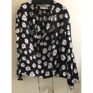 取寄商品 BALENCIAGA 花柄ブラウス | www.tegdarco.com