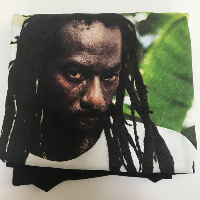 Supreme(シュプリーム)のBuju Banton Tee 黒 Sサイズ メンズのトップス(Tシャツ/カットソー(半袖/袖なし))の商品写真