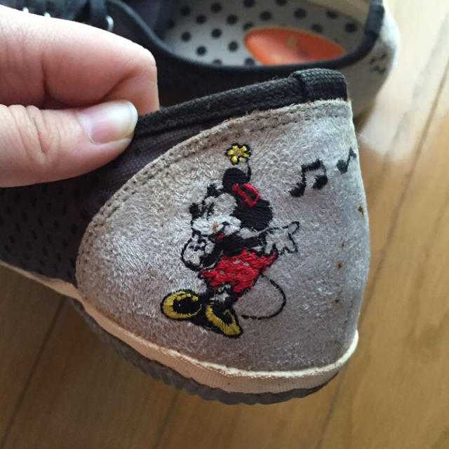 Disney(ディズニー)のミニーちゃん♡刺繍スニーカー 23センチ レディースの靴/シューズ(スニーカー)の商品写真