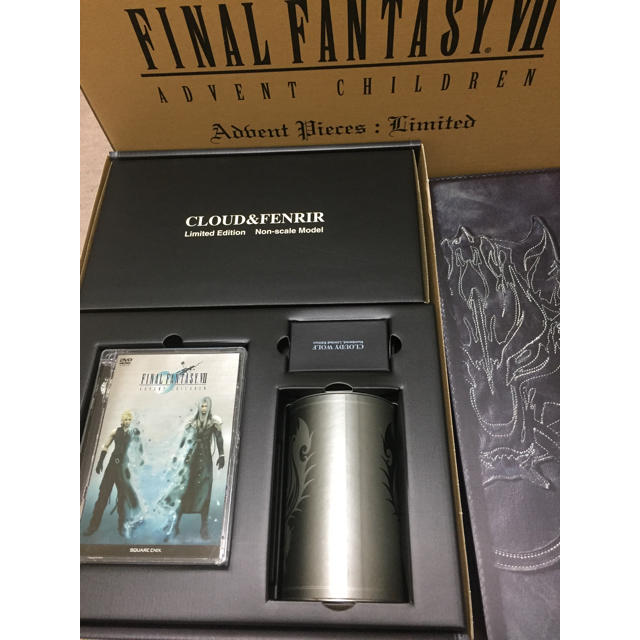 FINAL FANTASY Ⅶ ADVENT CHILDREN 限定BOX