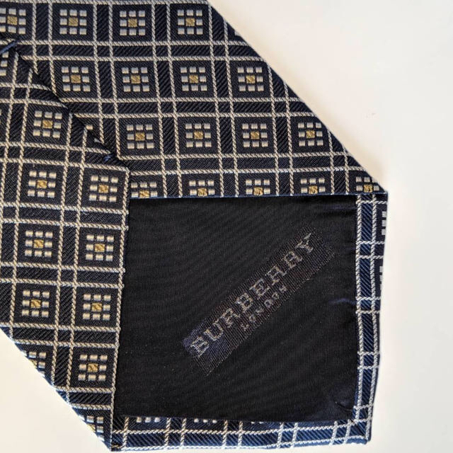 BURBERRY(バーバリー)のはり様専用 大人かっこいいバーバリーネクタイ メンズのファッション小物(ネクタイ)の商品写真