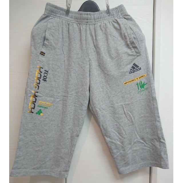 adidas(アディダス)のadidas ハーフパンツ キッズ/ベビー/マタニティのキッズ服男の子用(90cm~)(パンツ/スパッツ)の商品写真