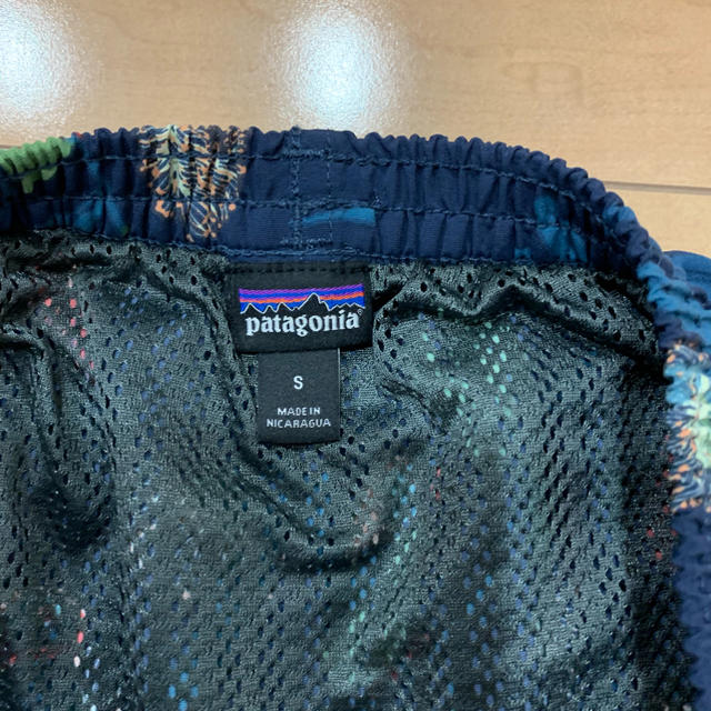 patagonia(パタゴニア)のパタゴニア メンズ バギーズロング7インチ S バギーズショーツ メンズのパンツ(ショートパンツ)の商品写真